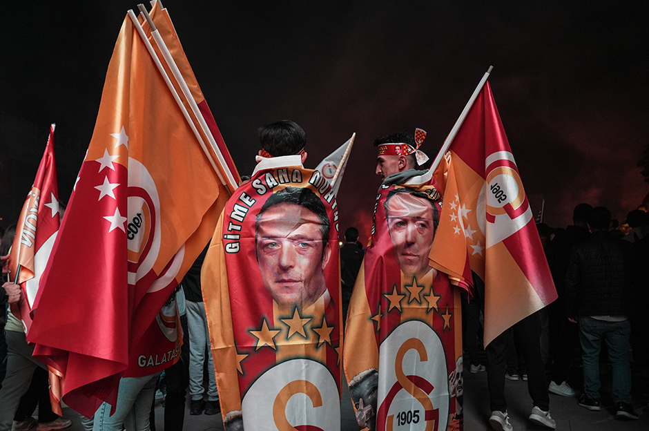 Galatasaraylı taraftarlardan unutulmaz şampiyonluk fotoğrafları!