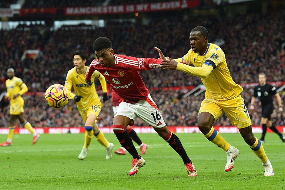 Manchester United'ın Old Trafford'da kan kaybı sürüyor