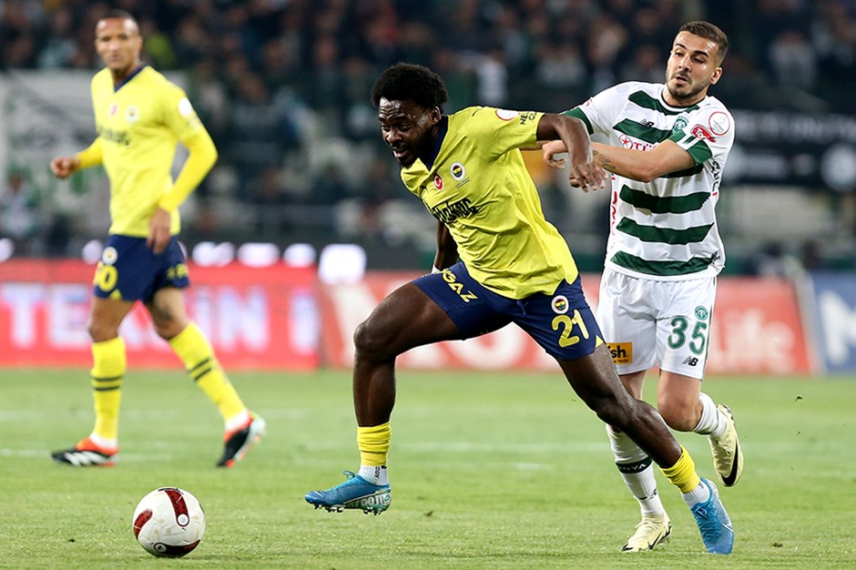 Fenerbahçe'de 2 kritik sakatlık birden: Oyuna devam edemediler