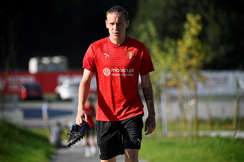 Fenerbahçe'nin stoper transferinde Serdar Saatçı iddiası  - 4. Foto