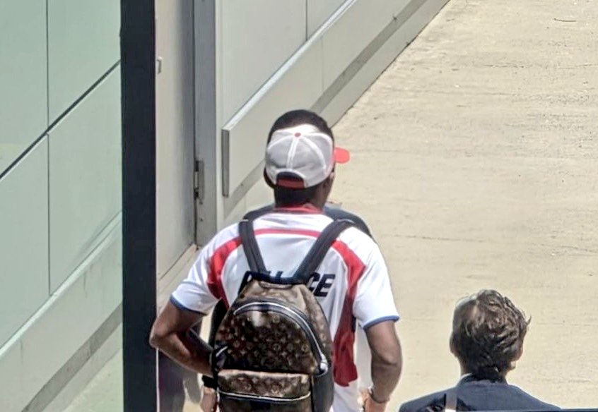 Osimhen'den ilk fotoğraf geldi: Resmi açıklama bekleniyor  - 5. Foto