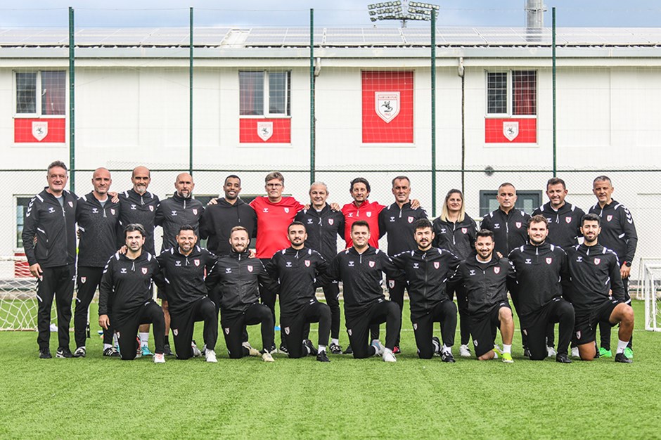 Samsunspor'un genç futbolcuları Fransız kulübünün altyapısında antrenmanlara çıkacak