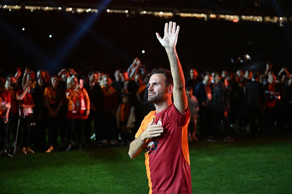 Juan Mata, Galatasaray'a veda etti