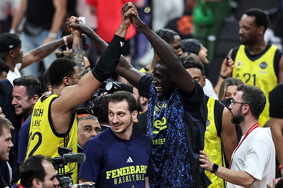 Fenerbahçe'den beklenen açıklama geldi: Tarih belli oldu  - 3. Foto