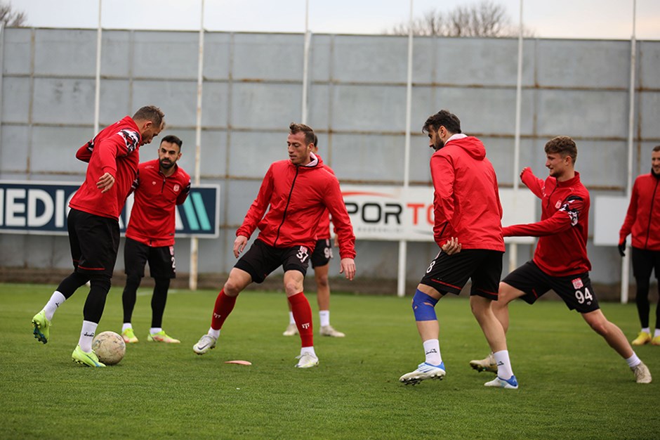 Sivasspor, Başakşehir maçı hazırlıklarına devam etti