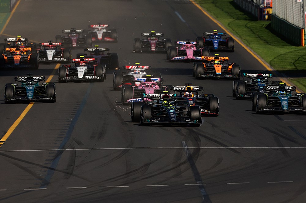 Formula 1'de olaylı yarış!  - 10. Foto