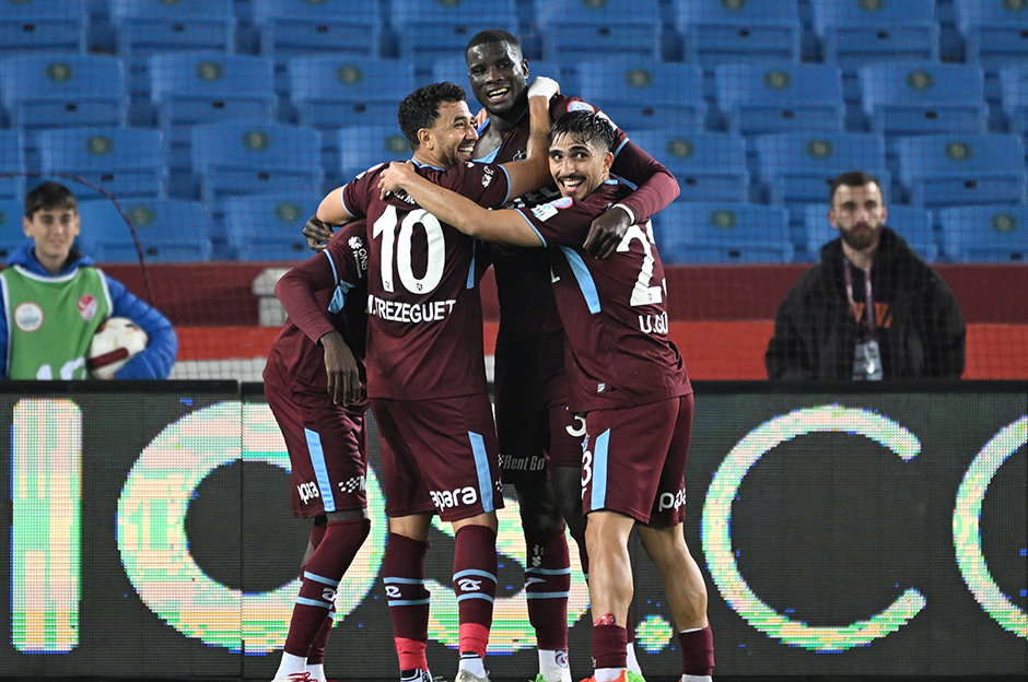 "Geri dönüşün mimarı Onuachu" | Spor yazarları Trabzonspor için ne dedi?  - 1. Foto