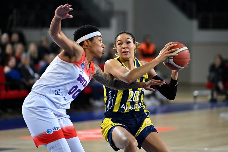 Kadınlar Basketbol Süper Ligi'nde üç yarı finalist belli oldu