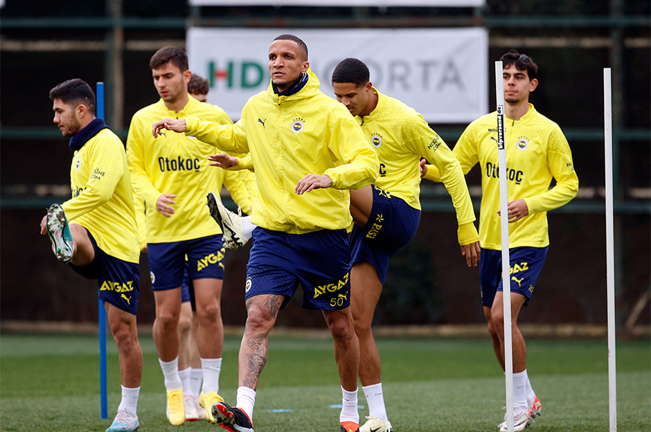 NTV Spor: Fenerbahçe'de Çaykur Rizespor maçı hazırlıkları başladı