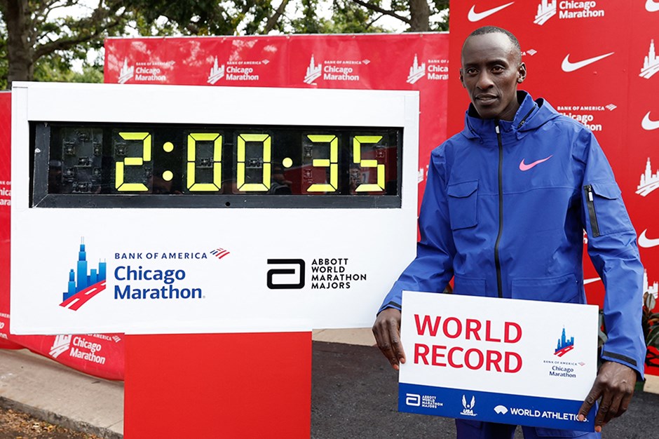 Dünya rekortmeni Kenyalı atlet trafik kazasında hayatını kaybetti