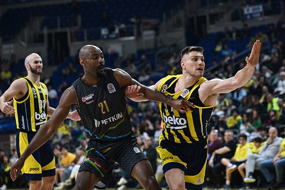 Fenerbahçe Beko seriye 102 sayılık galibiyetle başladı