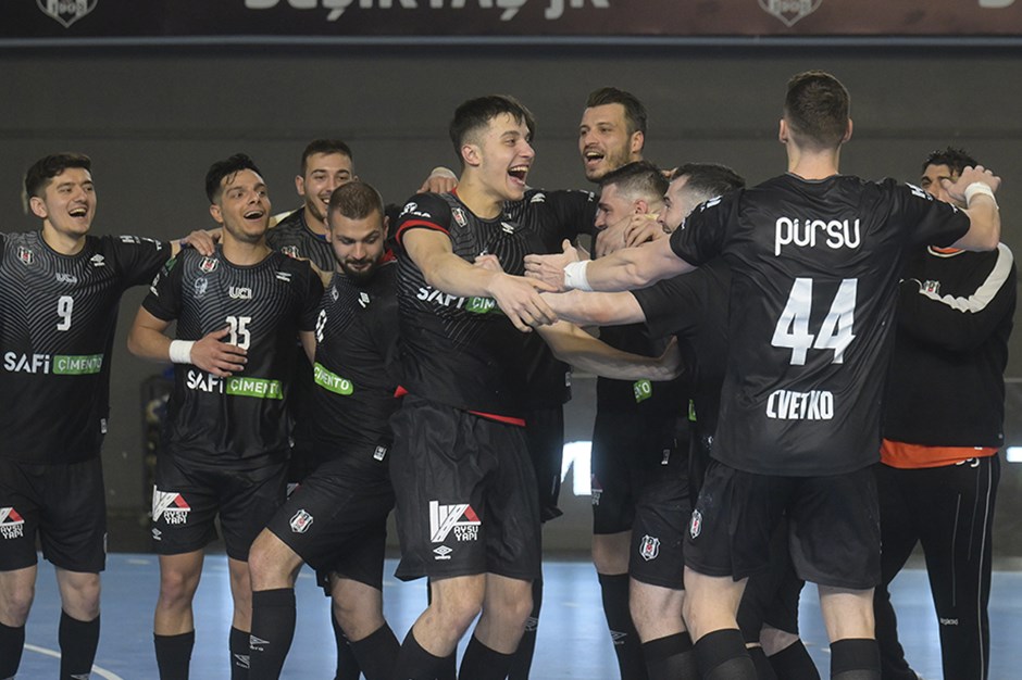 Beşiktaş Safi Çimento finale yükseldi