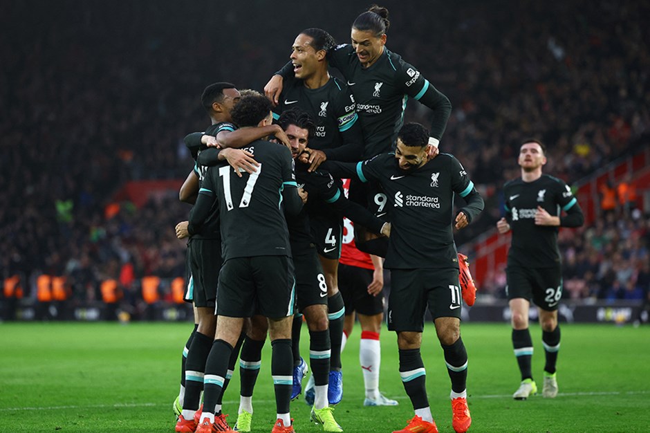 Liverpool fırsatı kaçırmadı: Farkı 8'e çıkardı