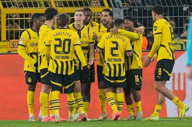 Dünyanın en değerli futbol kulüpleri: 6 milyar doların üzerinde iki takım - 6. Foto