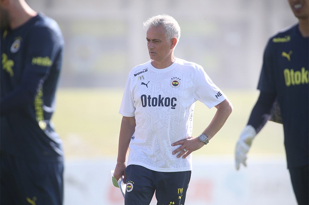 Fenerbahçe'de Jose Mourinho yönetiminde ilk antrenman  - 6. Foto