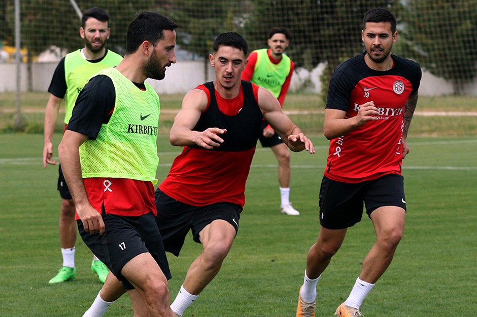 Antalyaspor'da Akdeniz derbisi hazırlığı