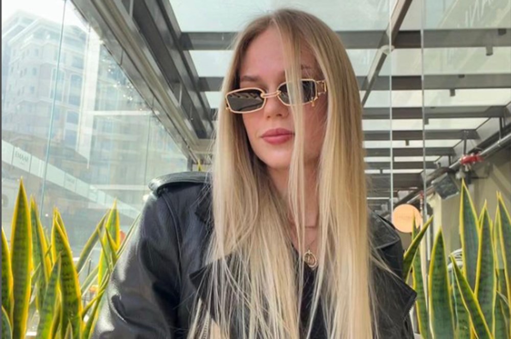 Arina Fedorovtseva dev maça hacamatla hazırlanıyor  - 4. Foto