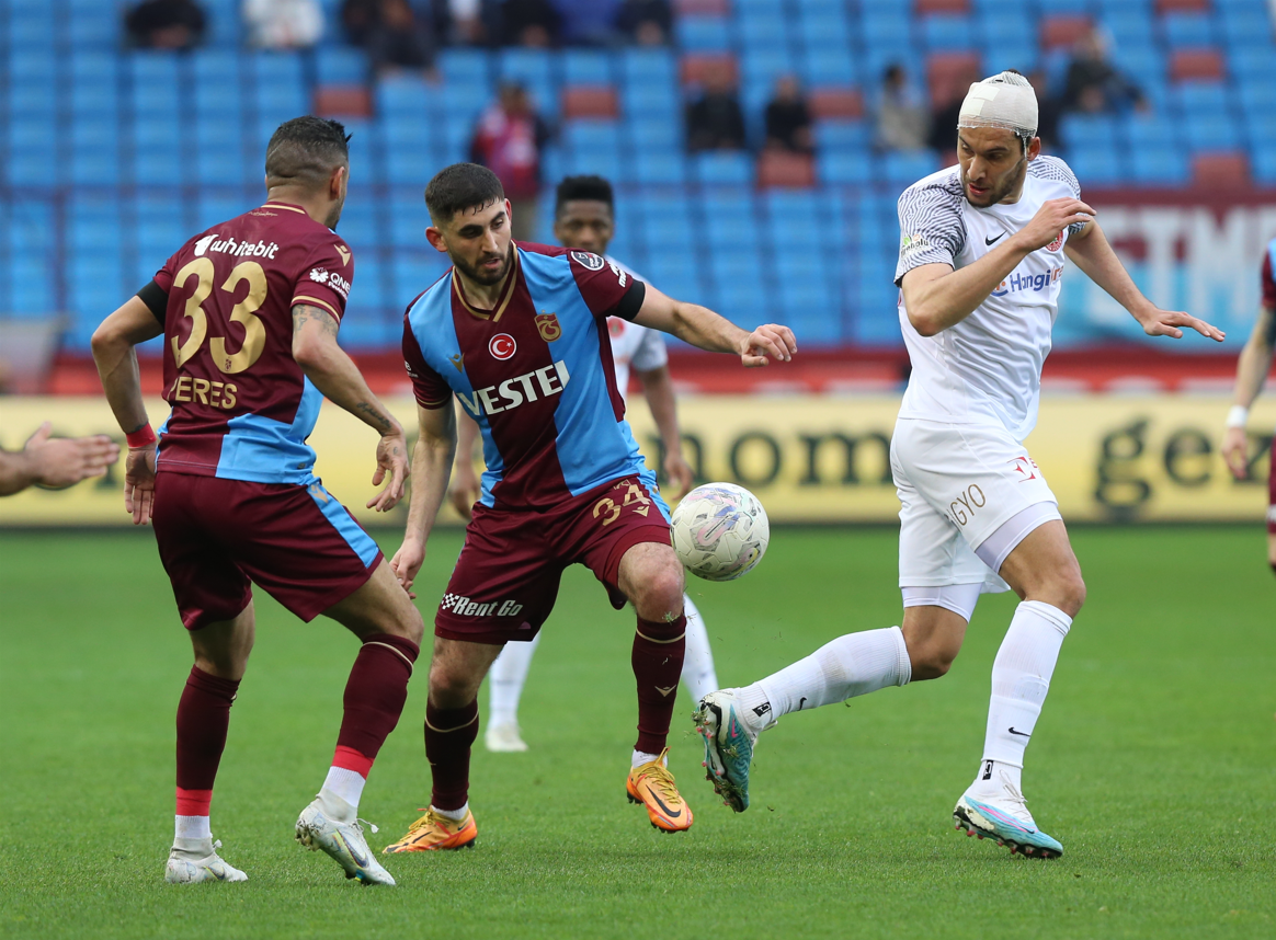 "Bu Tablonun Sebebi Yanlış Transferler" - Spor Yazarları Trabzonspor ...