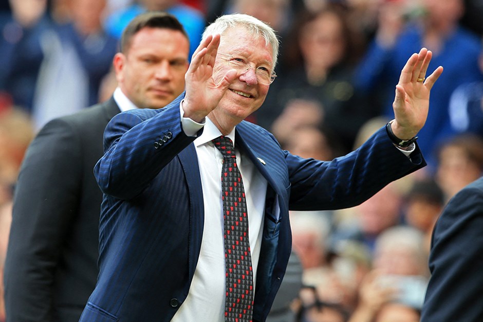 Alex Ferguson şampiyonluk madalyasını 40 yıl sonra alıyor