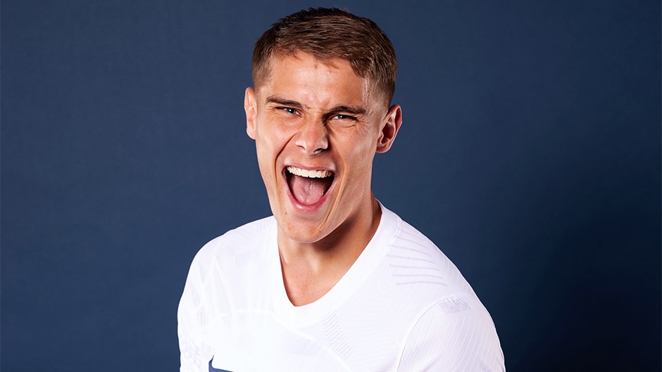 Tottenham, Hollandalı savunma oyuncusu Micky van de Ven’i transfer etti Tottenham, Hollandalı savunma oyuncusu Micky van de Ven’i transfer etti