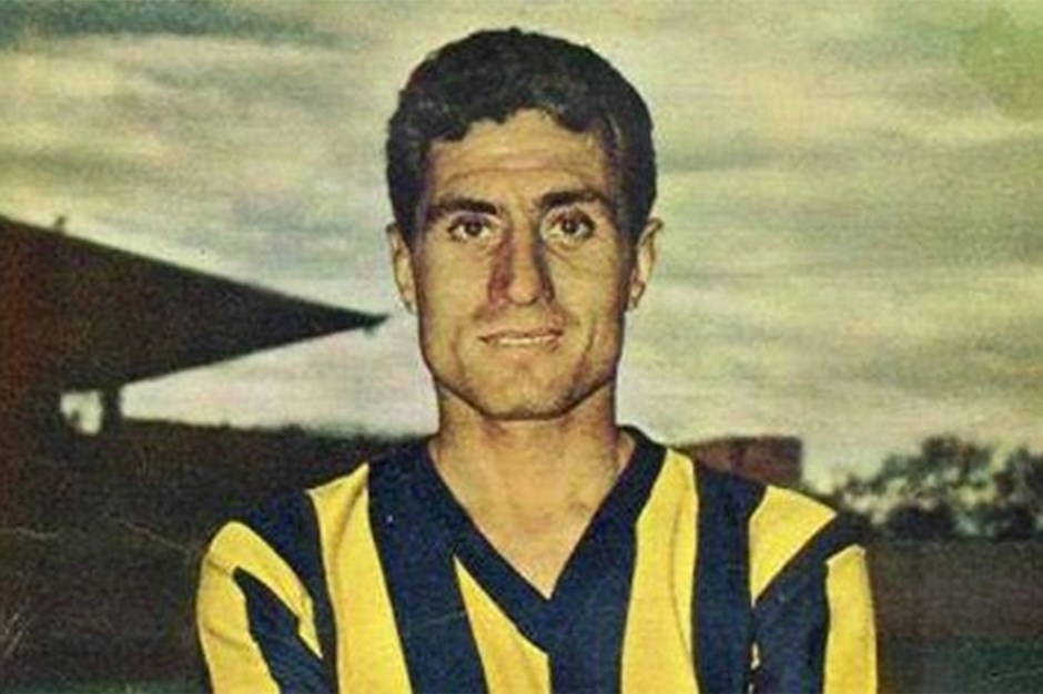 Lefter Küçükandonyadis vefatının 12. yılında anılıyor