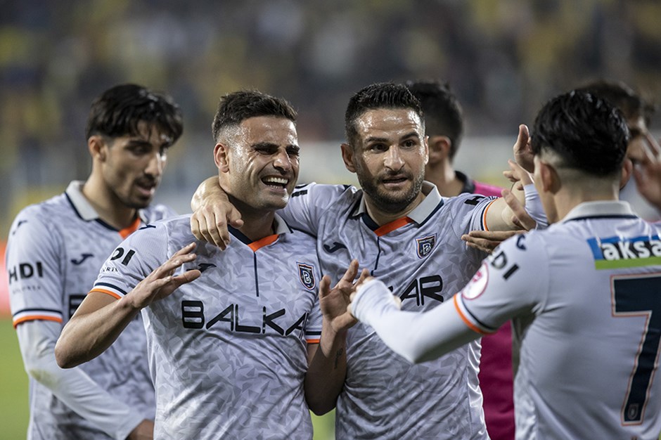 Türkiye Kupası | Başakşehir final biletini uzatmada aldı