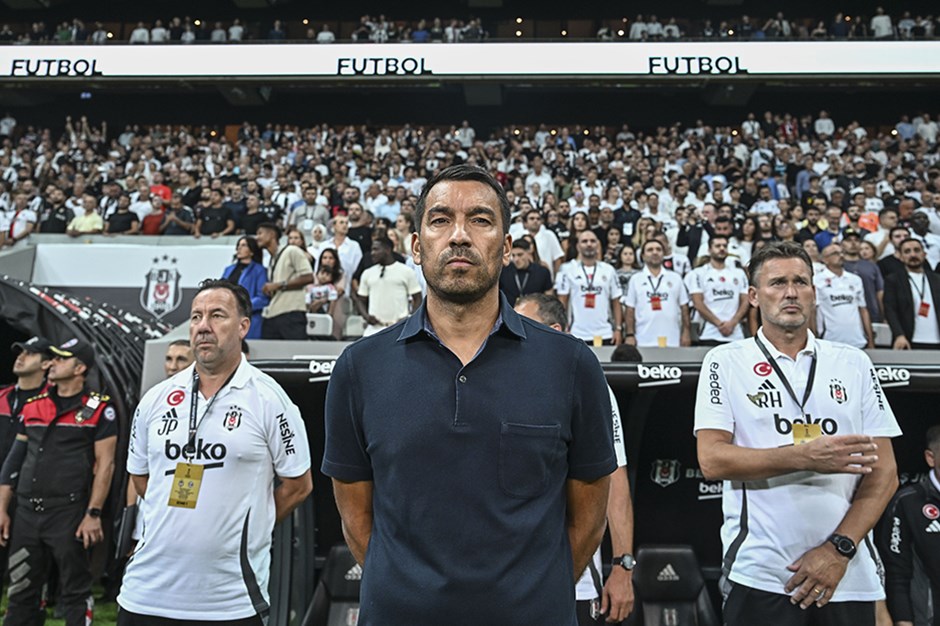 Giovanni van Bronckhorst'tan Ernest Muçi ve Felix Uduokhai sözleri