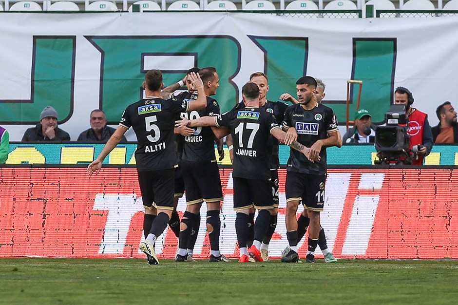 Alanyaspor'dan Konya deplasmanında 2 gollü galibiyet
