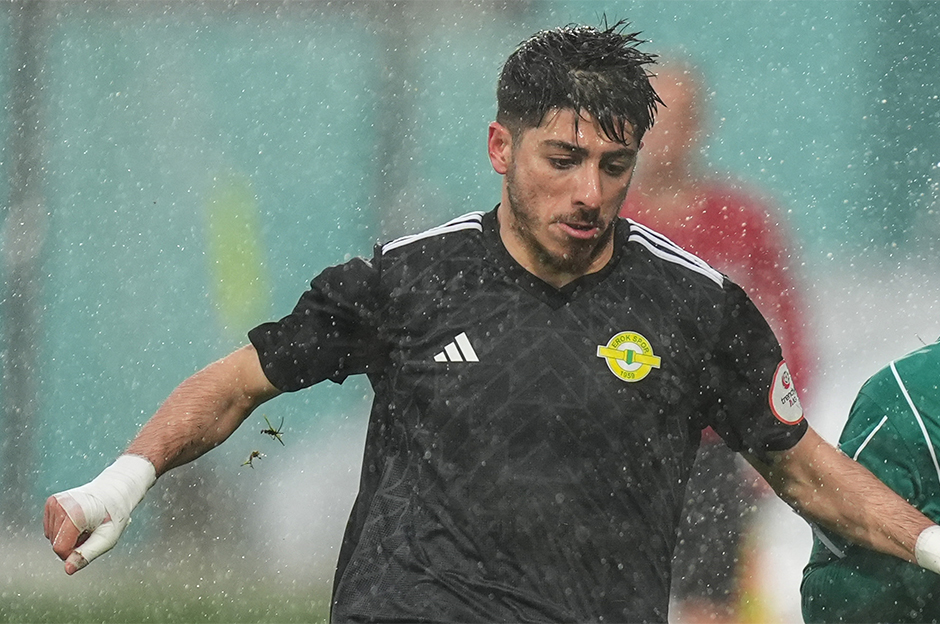 Esenler Erokspor'dan Fenerbahçe'ye: Yıldız futbolcunun yerine 150 bin euroluk takviye  - 3. Foto