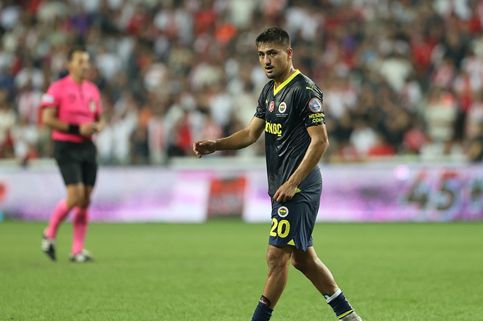 Fenerbahçe'de yeni transferler ilk maçlarında sakatlandı