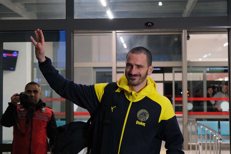 Gaziantep'e gelen Fenerbahçe'de, Bonucci'ye taraftar ilgisi