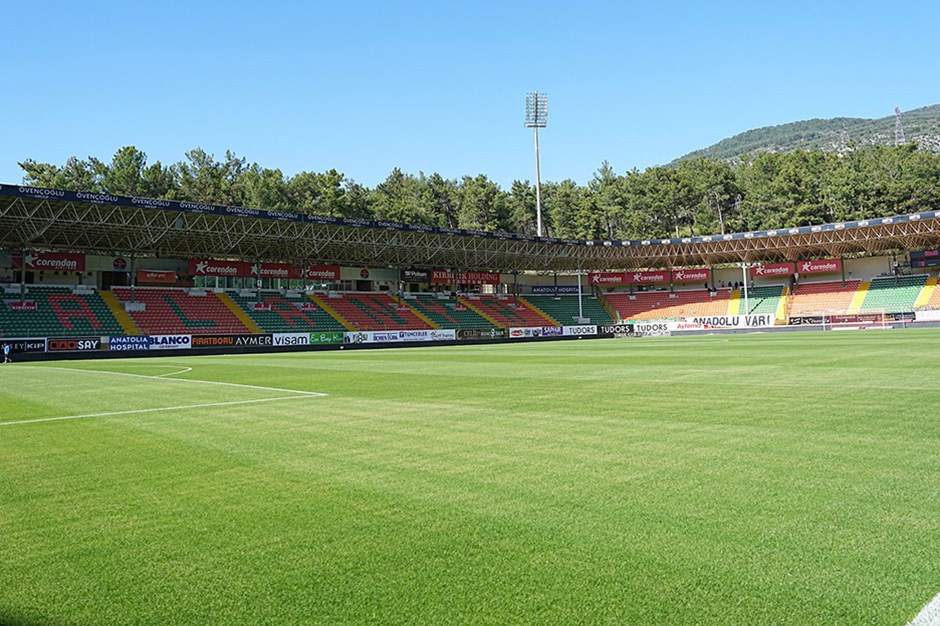 Alanyaspor'un stadına yeni sponsor