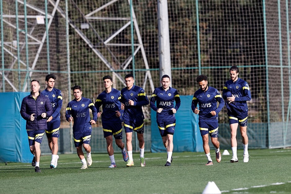 Fenerbahçe, Beşiktaş derbisi hazırlıkları sürdürdü