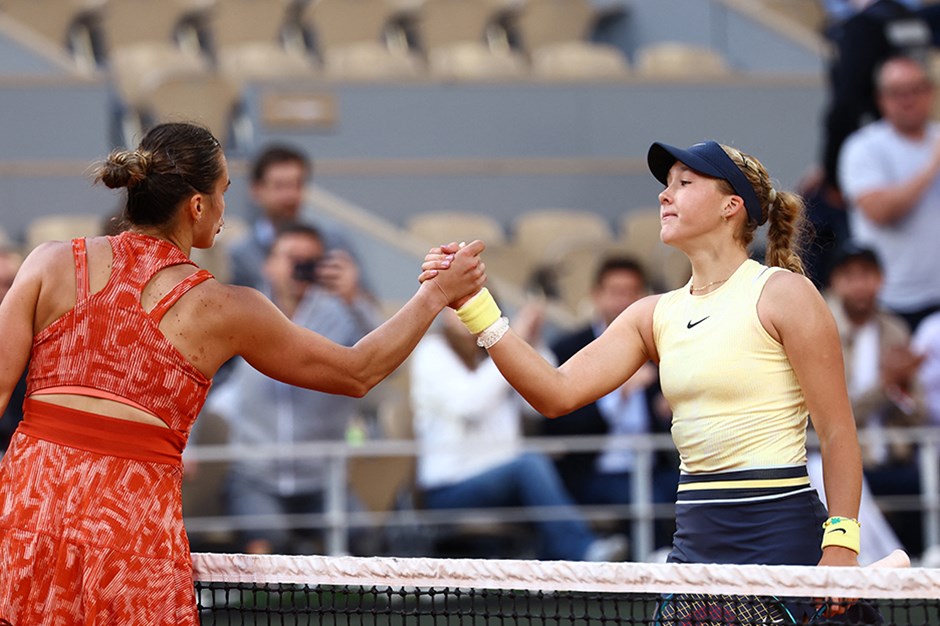 Roland Garros'da sürpriz: 17'lik Andreeva, favoriyi eledi