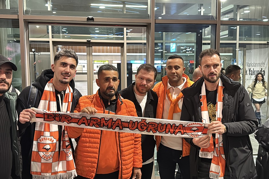 Adanaspor'un prensipte anlaştığı 2 forvet kente geldi