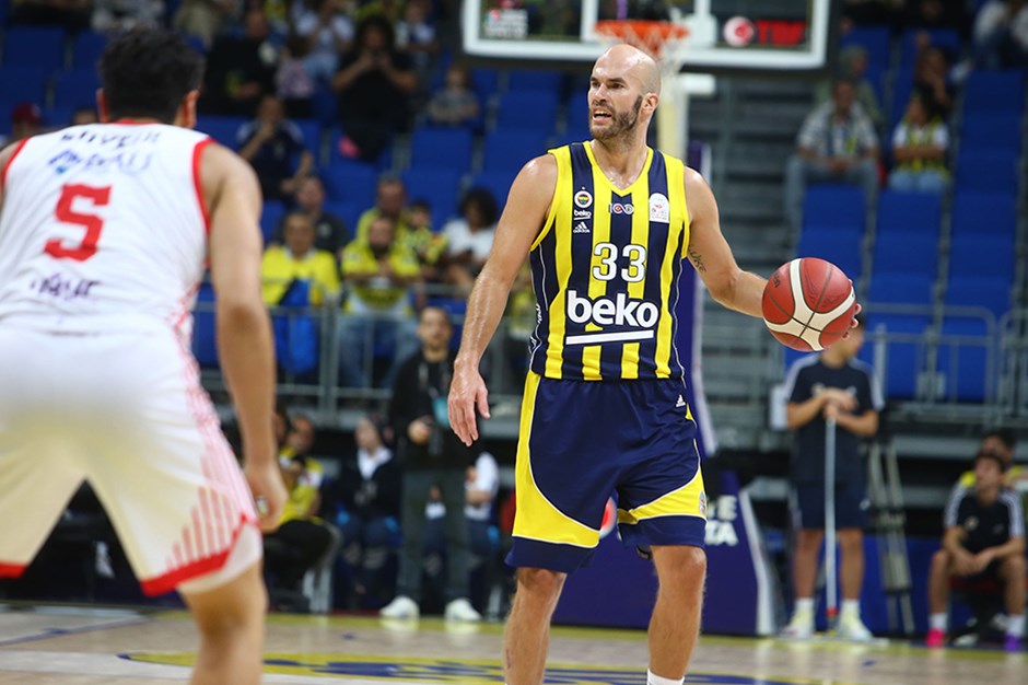 Fenerbahçe Beko, Bahçeşehir Koleji'ni mağlup etti