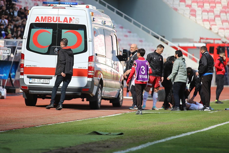Ambulansla hastaneye kaldırılmıştı: Bartuğ Elmaz'ın son durumu belli oldu