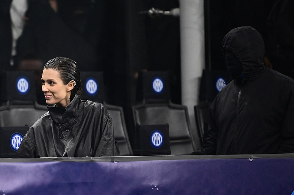 Inter-Atletico Madrid maçına maskeli Kanye West damga vurdu  - 6. Foto