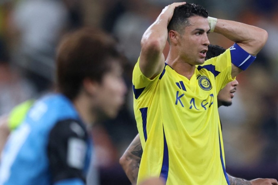 Ronaldo'nun takımı Al Nassr logosunu yeniledi