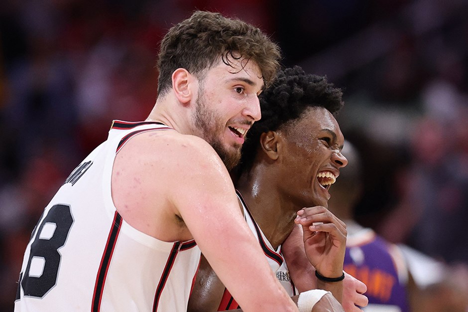 Alperen Şengün'ün double-double yaptığı maçı Rockets kazandı