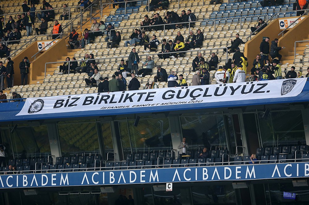 Fenerbahçe tribünlerinden deprem bölgesine destek - 10. Foto