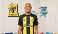 Liverpool'dan Arabistan'a: Fabinho imzayı attı 