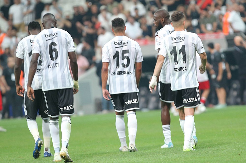 "Bu oyun Kiev'e yetmez" - Spor yazarları Beşiktaş için ne dedi?  - 3. Foto