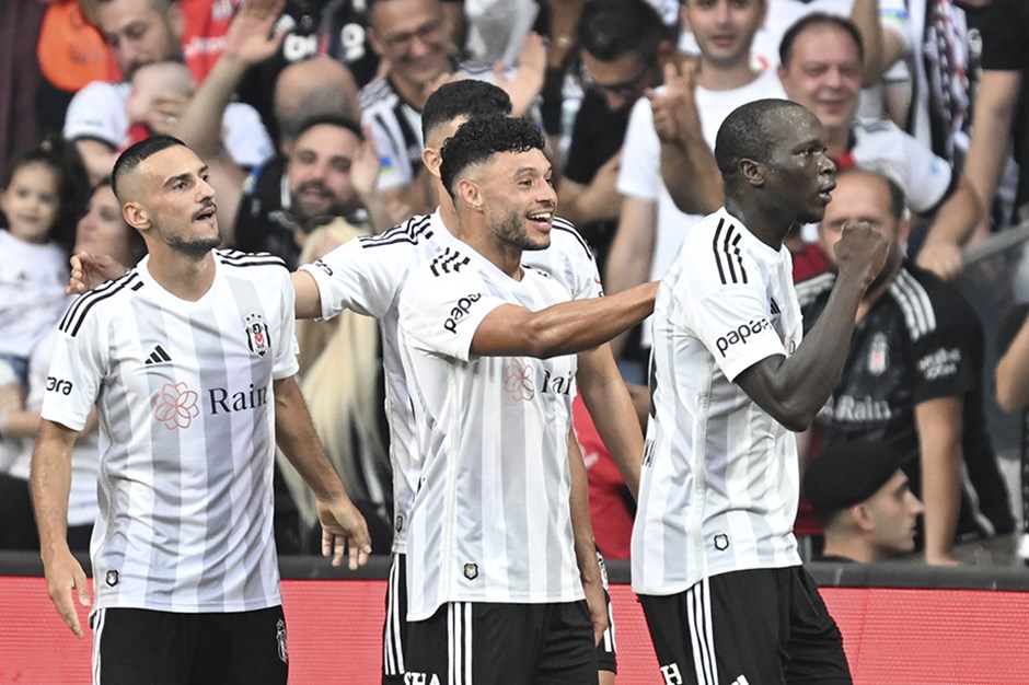 Beşiktaş ikinci yarıda kendine geldi; 3 puanı kaptı