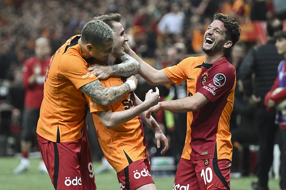 Anlaşma sağlandı: Galatasaray'da 20 milyonluk imza