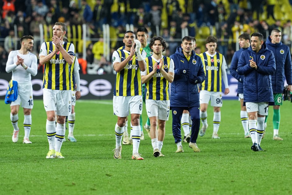 Fenerbahçe'nin Trabzonspor maçı kamp kadrosu açıklandı