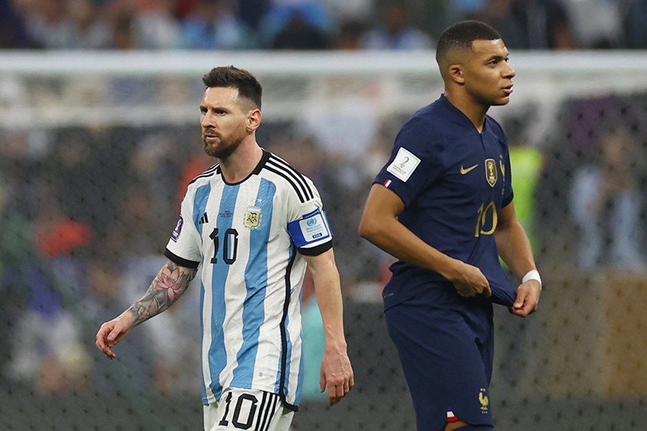 PSG'de Messi'yi karşılama töreninde Mbappe detayı