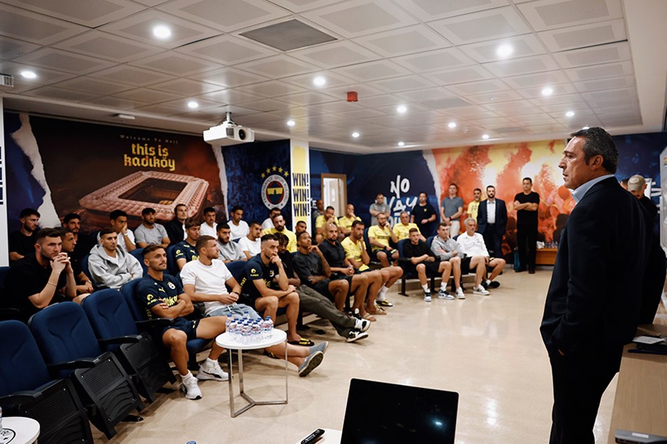 Fenerbahçe'de yönetimden derbi öncesi takıma destek