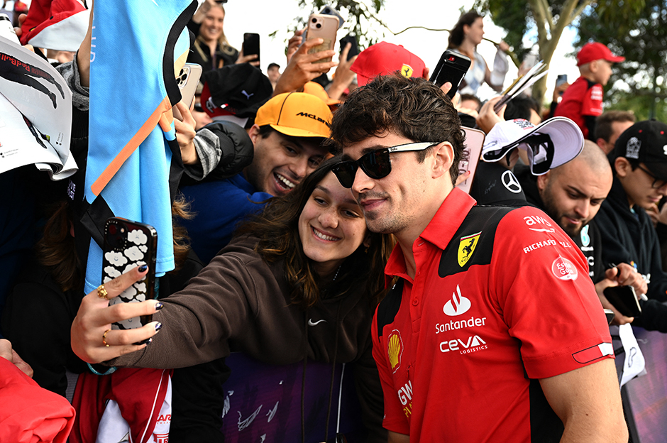 Hayranları F1 pilotunu çıldırttı! Adresi ifşa olunca...  - 1. Foto