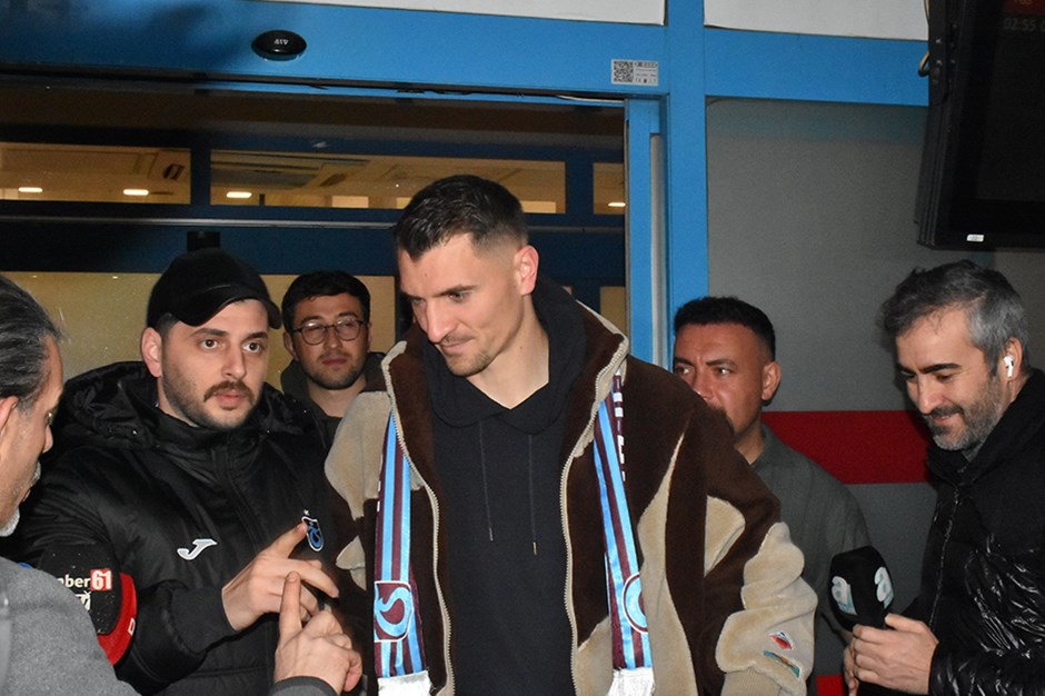 Yeni transfer Thomas Meunier Trabzon'a geldi